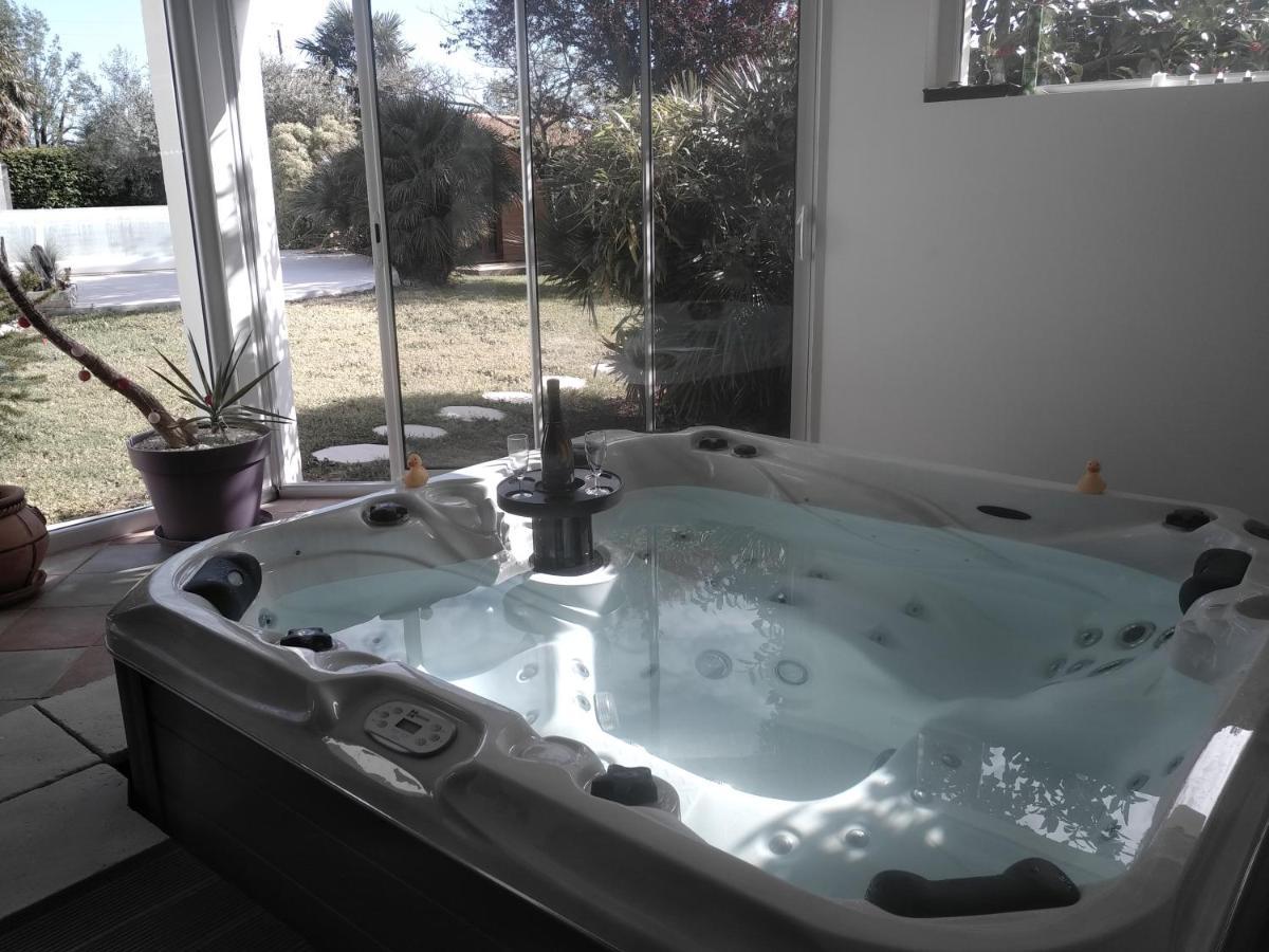 L'Eden Naturiste Spas シャラン エクステリア 写真