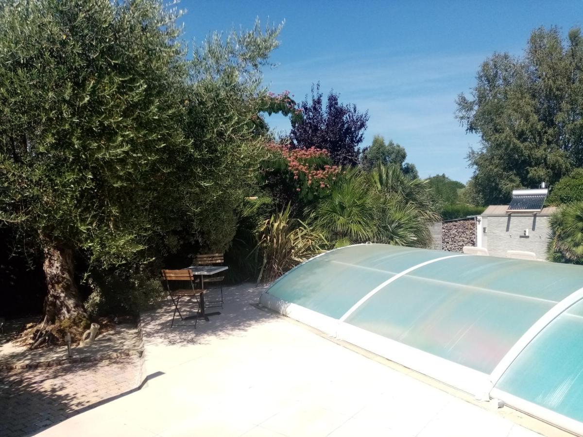 L'Eden Naturiste Spas シャラン エクステリア 写真