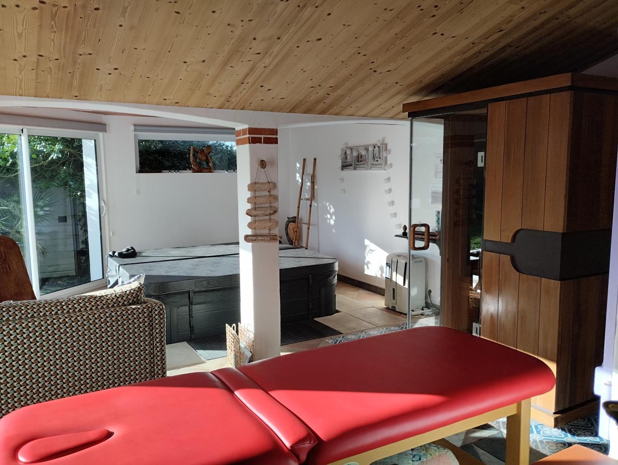 L'Eden Naturiste Spas シャラン 部屋 写真