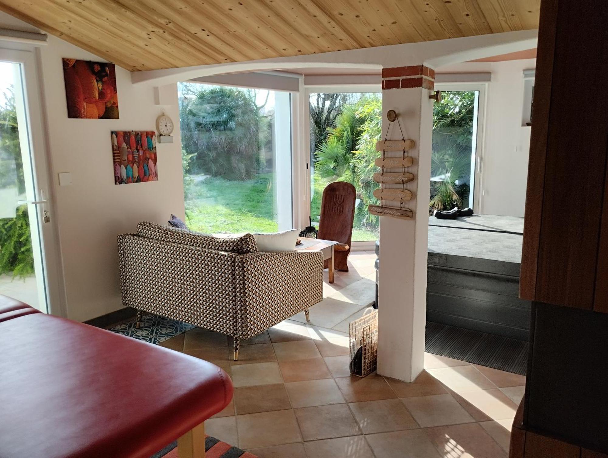 L'Eden Naturiste Spas シャラン 部屋 写真